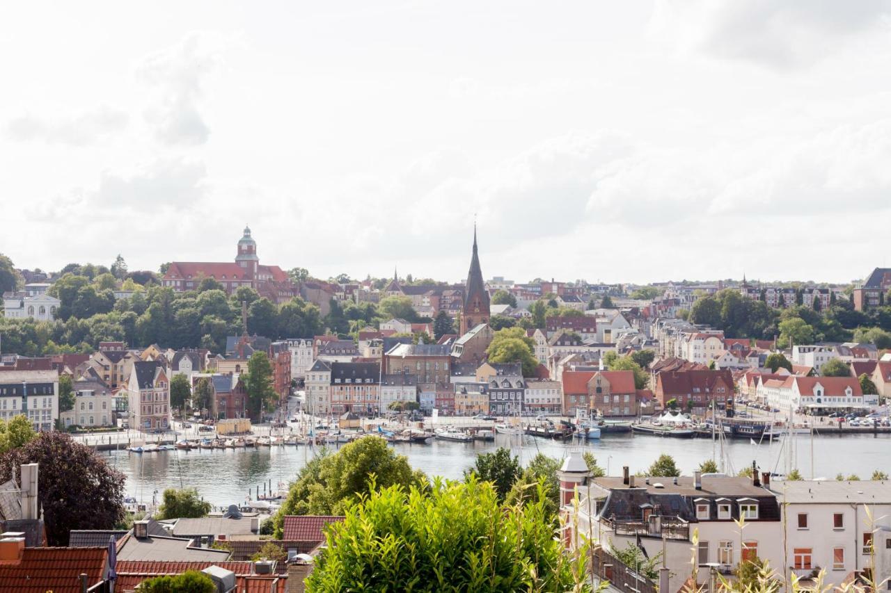 Stadtvilla Mit Hafenpanorama Flensburg Ngoại thất bức ảnh